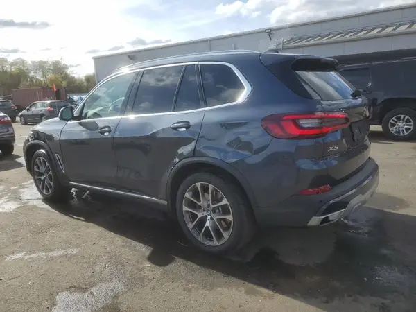 5UXCR6C02M9F25629 2021 BMW X5 - Image 2