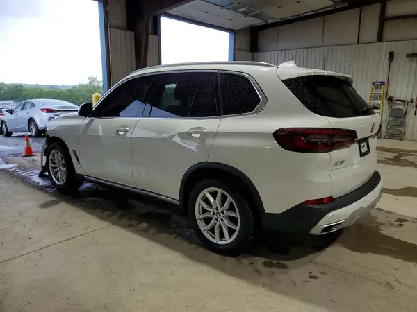 5UXCR6C02M9F33066 2021 BMW X5 - Image 2