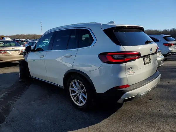 5UXCR6C02M9F99925 2021 BMW X5 - Image 2