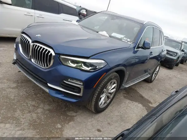 5UXCR6C02M9G16495 2021 BMW X5 - Image 2