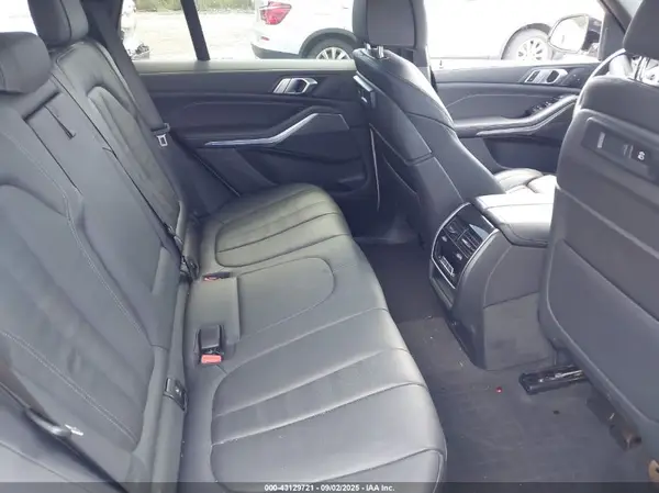 5UXCR6C02N9J22653 2022 BMW X5 - Image 8