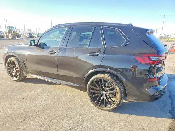 5UXCR6C02N9K10537 2022 BMW X5 - Image 2