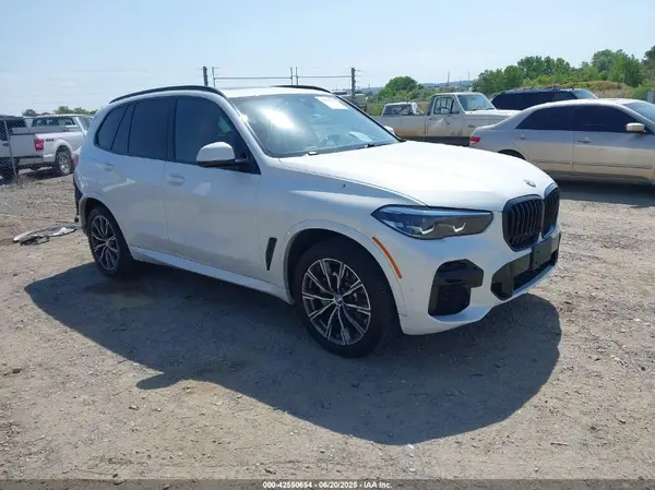 5UXCR6C02N9M75152 2022 BMW X5 - Image 1