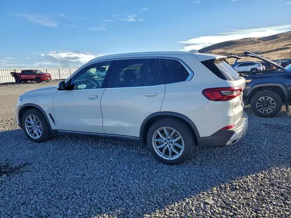 5UXCR6C03L9B31958 2020 BMW X5 - Image 2