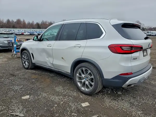 5UXCR6C03L9B71294 2020 BMW X5 - Image 2
