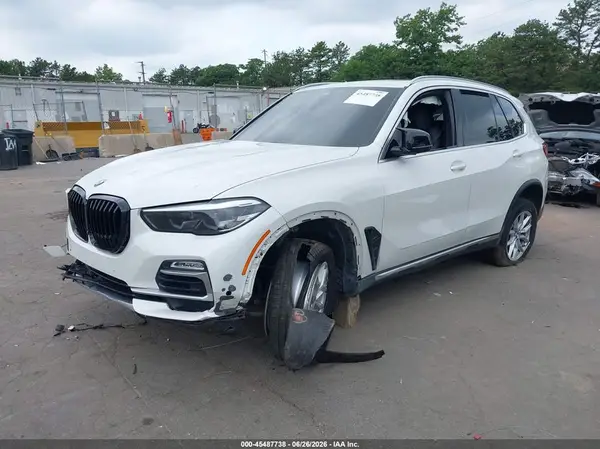 5UXCR6C03L9B79699 2020 BMW X5 - Image 2