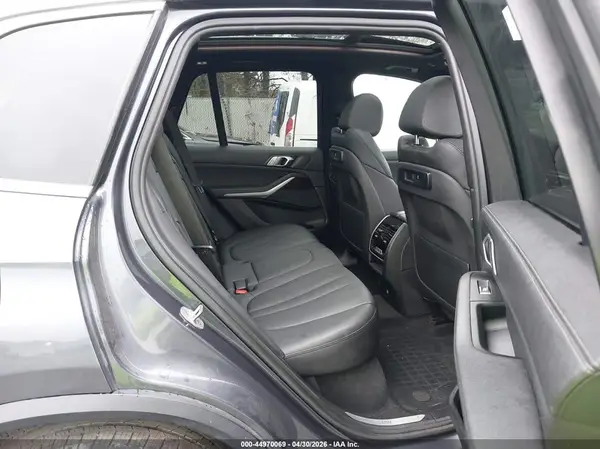 5UXCR6C03L9B89200 2020 BMW X5 - Image 8