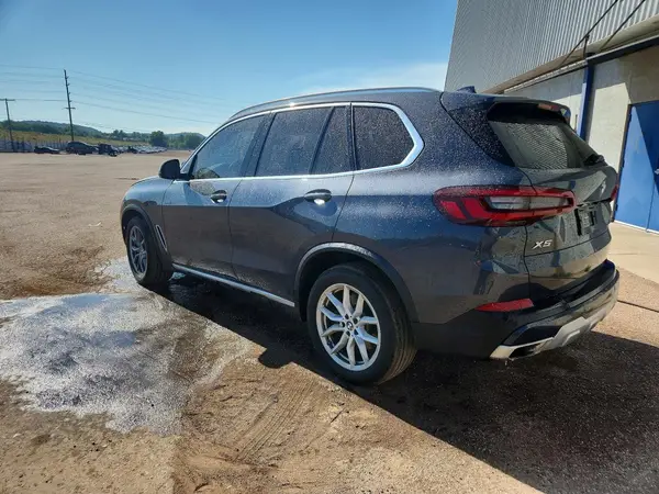 5UXCR6C03L9C25158 2020 BMW X5 - Image 2