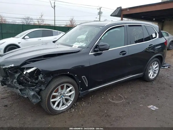 5UXCR6C03L9C77468 2020 BMW X5 - Image 2