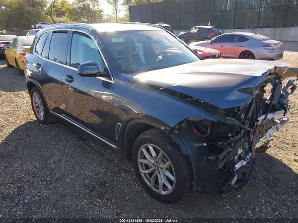 5UXCR6C03M9F40835 2021 BMW X5 - Image 1