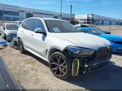 5UXCR6C03M9F44173 2021 BMW X5