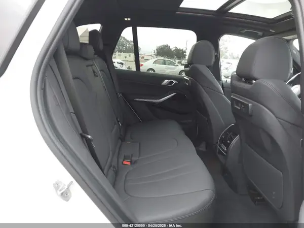 5UXCR6C03M9G36156 2021 BMW X5 - Image 8