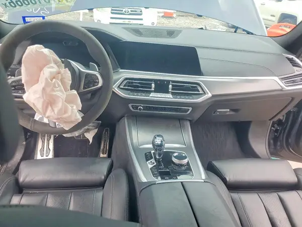 5UXCR6C03M9G80450 2021 BMW X5 - Image 8