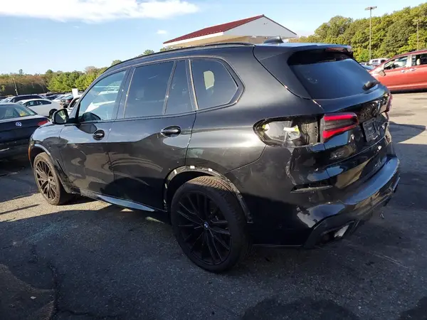 5UXCR6C03N9K10563 2022 BMW X5 - Image 2
