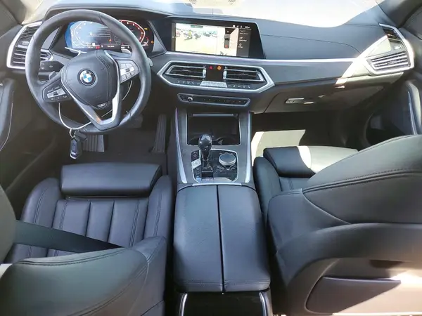 5UXCR6C03N9K37374 2022 BMW X5 - Image 8