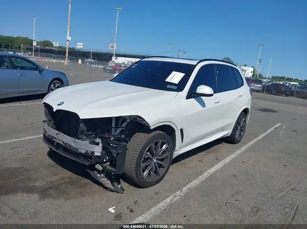 5UXCR6C03N9K56698 2022 BMW X5 - Image 2