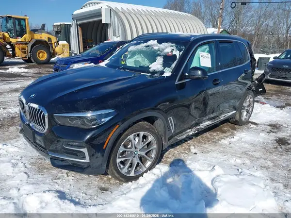 5UXCR6C03N9L34039 2022 BMW X5 - Image 2