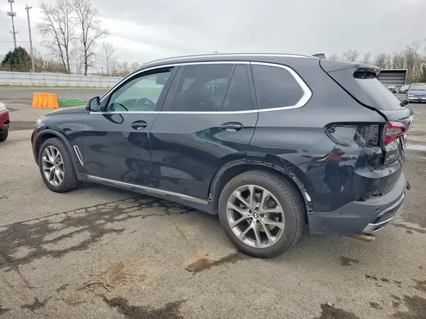 5UXCR6C03N9L94211 2022 BMW X5 - Image 2