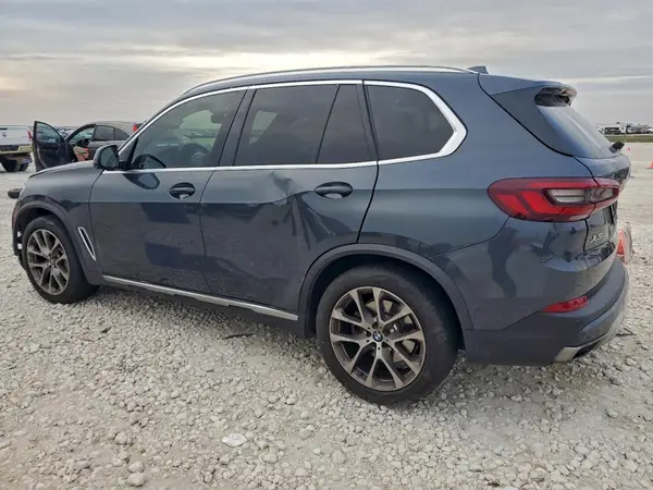 5UXCR6C03N9M91392 2022 BMW X5 - Image 2