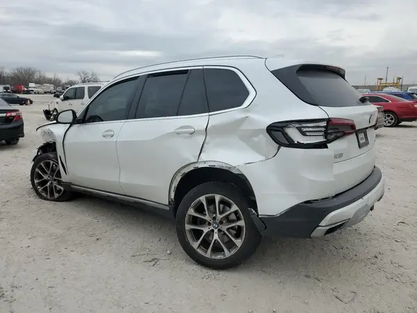 5UXCR6C03N9N11415 2022 BMW X5 - Image 2