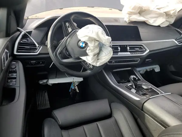 5UXCR6C03N9N31695 2022 BMW X5 - Image 8