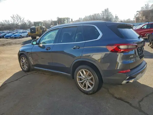 5UXCR6C03N9N33799 2022 BMW X5 - Image 2