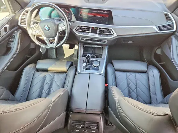 5UXCR6C03P9R12532 2023 BMW X5 - Image 8