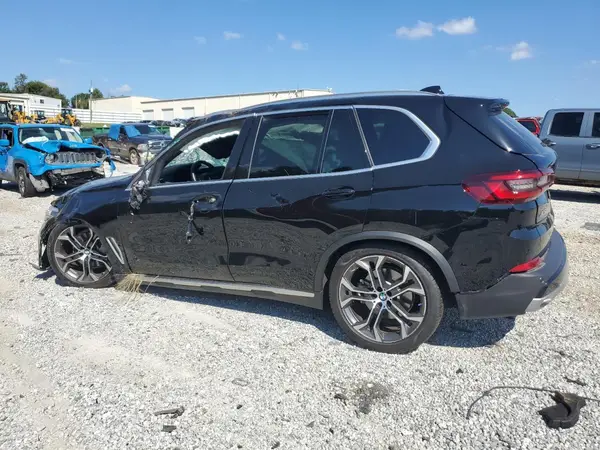 5UXCR6C03P9R36605 2023 BMW X5 - Image 2