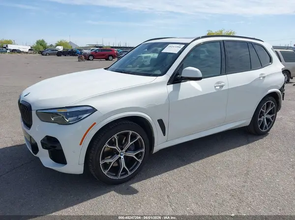 5UXCR6C03P9R37463 2023 BMW X5 - Image 2