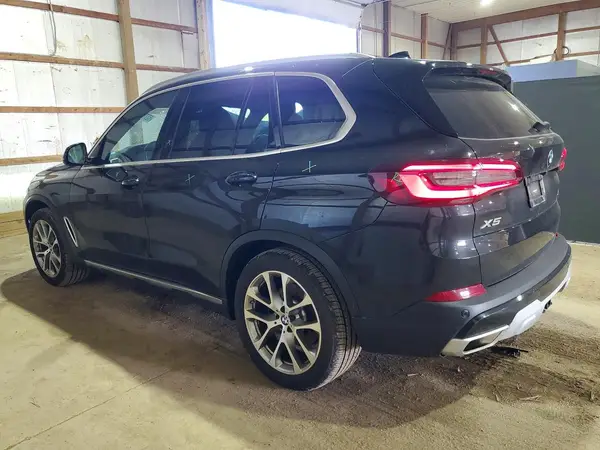 5UXCR6C03P9R41514 2023 BMW X5 - Image 2