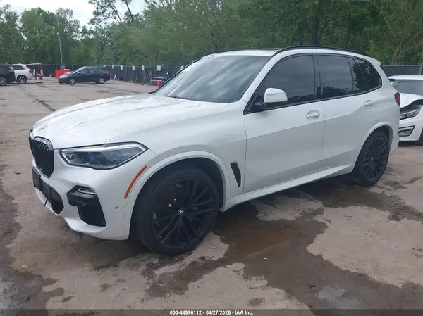 5UXCR6C04L9B08723 2020 BMW X5 - Image 2