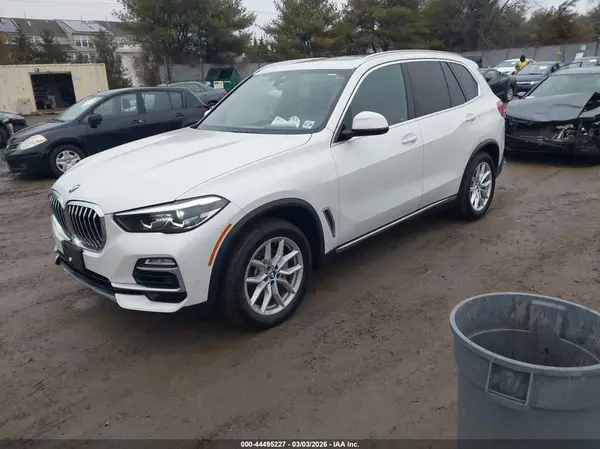 5UXCR6C04L9B20323 2020 BMW X5 - Image 2