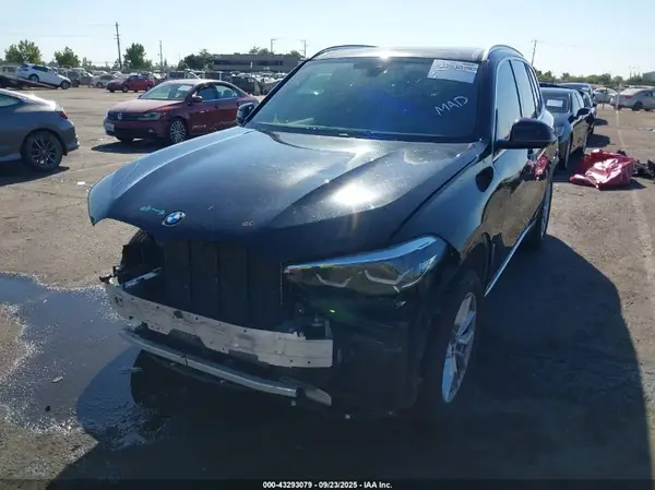 5UXCR6C04L9B71482 2020 BMW X5 - Image 2