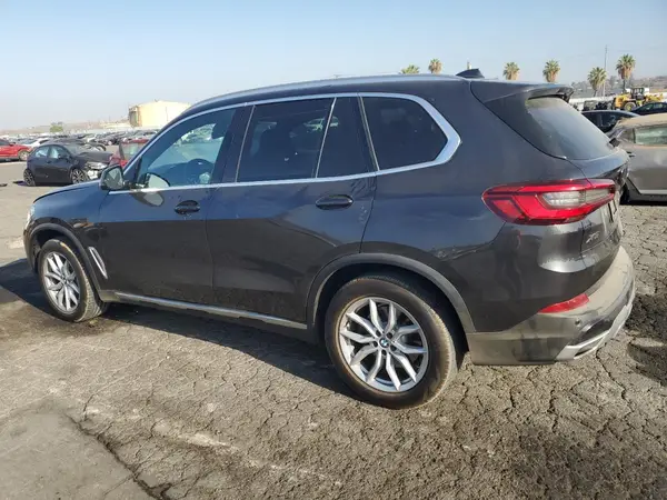 5UXCR6C04L9B91327 2020 BMW X5 - Image 2