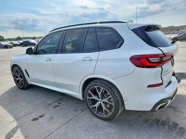 5UXCR6C04L9D02264 2020 BMW X5 - Image 2