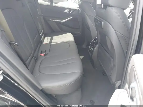 5UXCR6C04L9D63551 2020 BMW X5 - Image 8