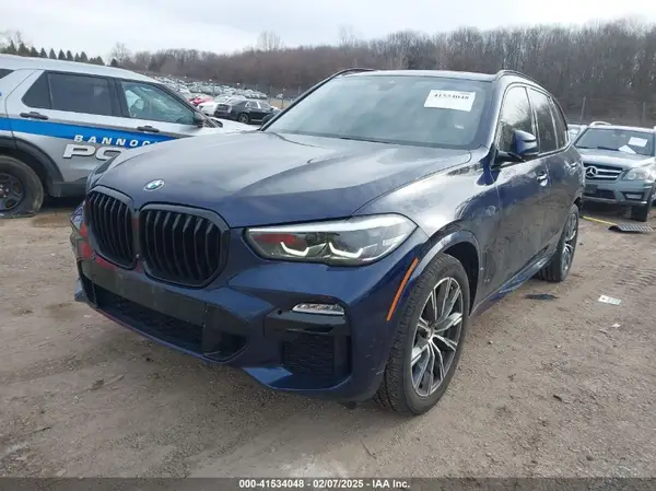 5UXCR6C04LLL74775 2020 BMW X5 - Image 2