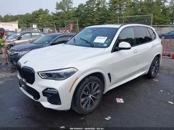 5UXCR6C04M9E61674 2021 BMW X5 - Image 2