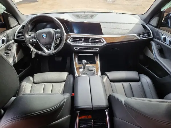 5UXCR6C04M9F76372 2021 BMW X5 - Image 8