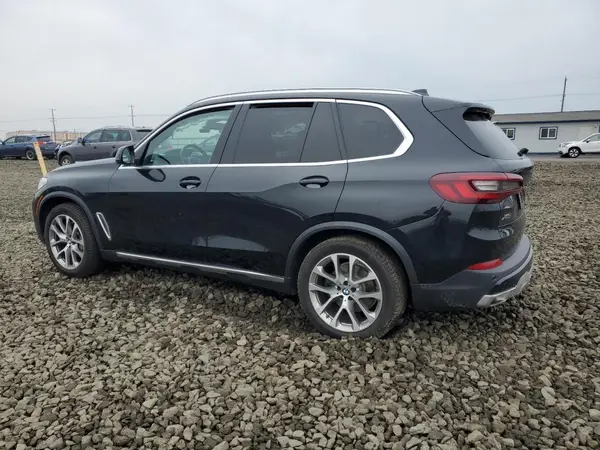 5UXCR6C04M9G15820 2021 BMW X5 - Image 2