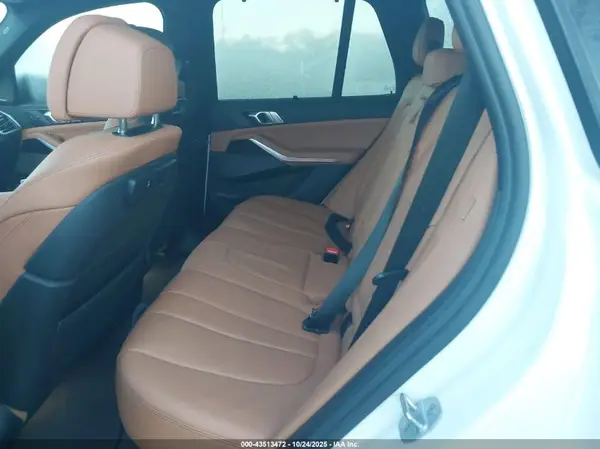 5UXCR6C04M9G70915 2021 BMW X5 - Image 8