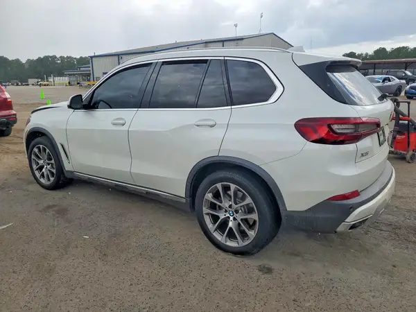 5UXCR6C04M9H81755 2021 BMW X5 - Image 2
