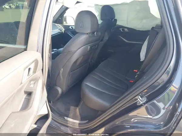 5UXCR6C04N9J78934 2022 BMW X5 - Image 8