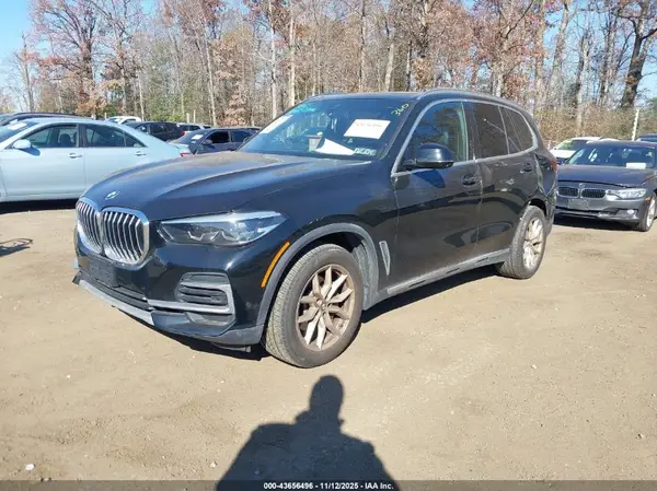 5UXCR6C04N9K10846 2022 BMW X5 - Image 2
