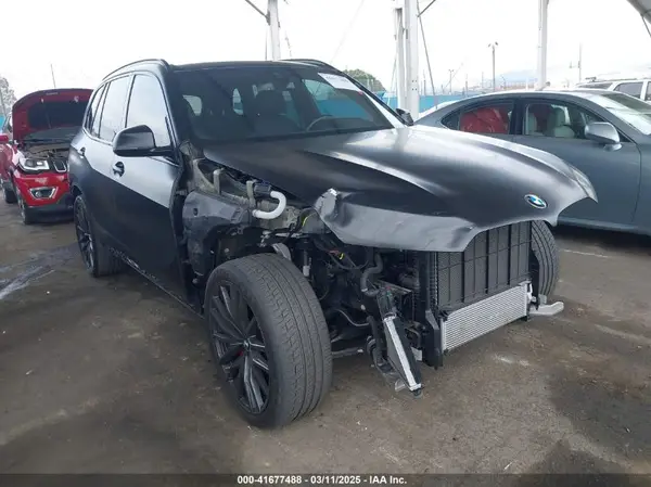 5UXCR6C04N9K22401 2022 BMW X5 - Image 1
