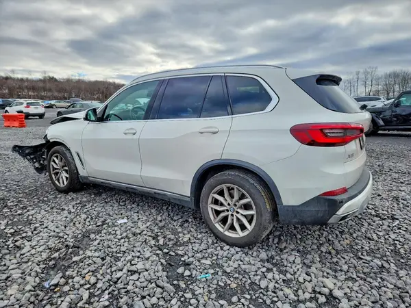 5UXCR6C04N9L01289 2022 BMW X5 - Image 2