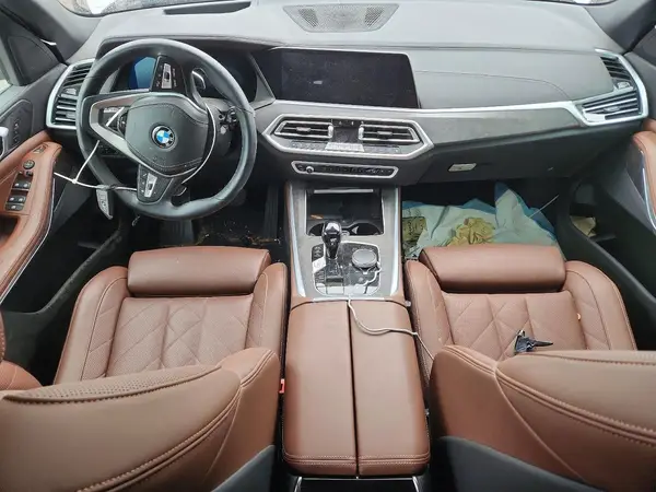 5UXCR6C04P9N87390 2023 BMW X5 - Image 8