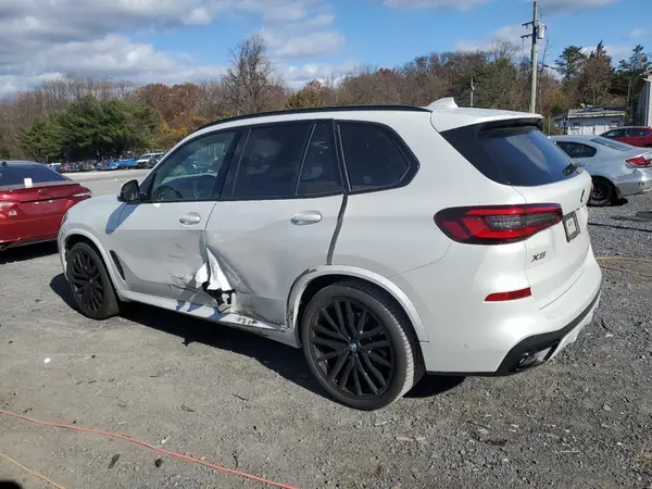 5UXCR6C04P9P23016 2023 BMW X5 - Image 2
