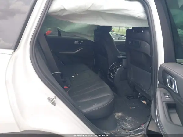 5UXCR6C04P9P46053 2023 BMW X5 - Image 8