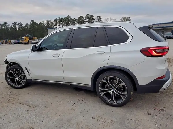5UXCR6C04P9P63290 2023 BMW X5 - Image 2